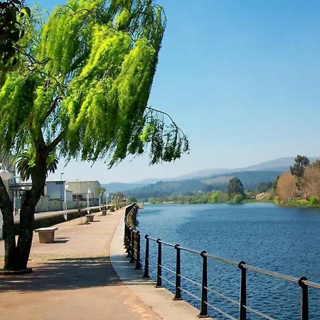 A Casa Antiga Do Monte Turísticos - Pontecesures Apartamento Padrón