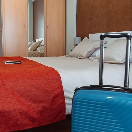 Apartamento A Casa Antiga Do Monte Turísticos - Pontecesures