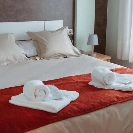 A Casa Antiga Do Monte Turísticos - Pontecesures Apartamento