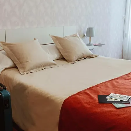 Apartamento A Casa Antiga Do Monte Turísticos - Pontecesures *