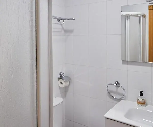 Apartament A Casa Antiga Do Monte Turisticos - Pontecesures *
