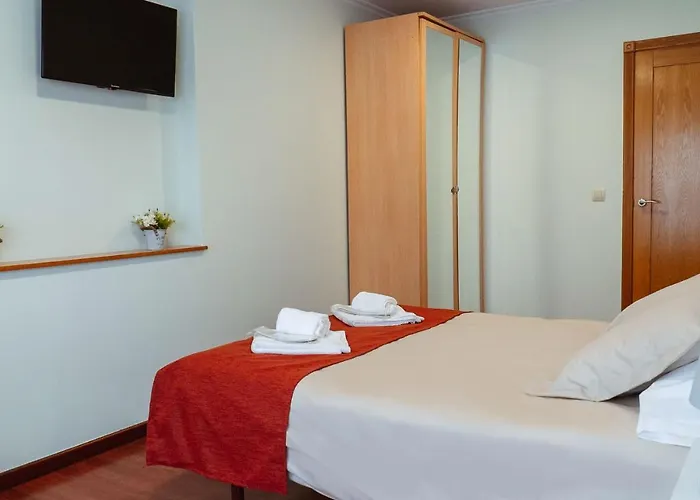 Apartament A Casa Antiga Do Monte Turisticos - Pontecesures *